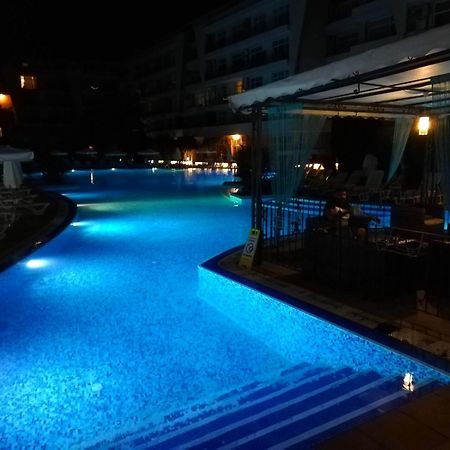 Apartment Daisy Grand Kamelia ซันนีบีช ภายนอก รูปภาพ