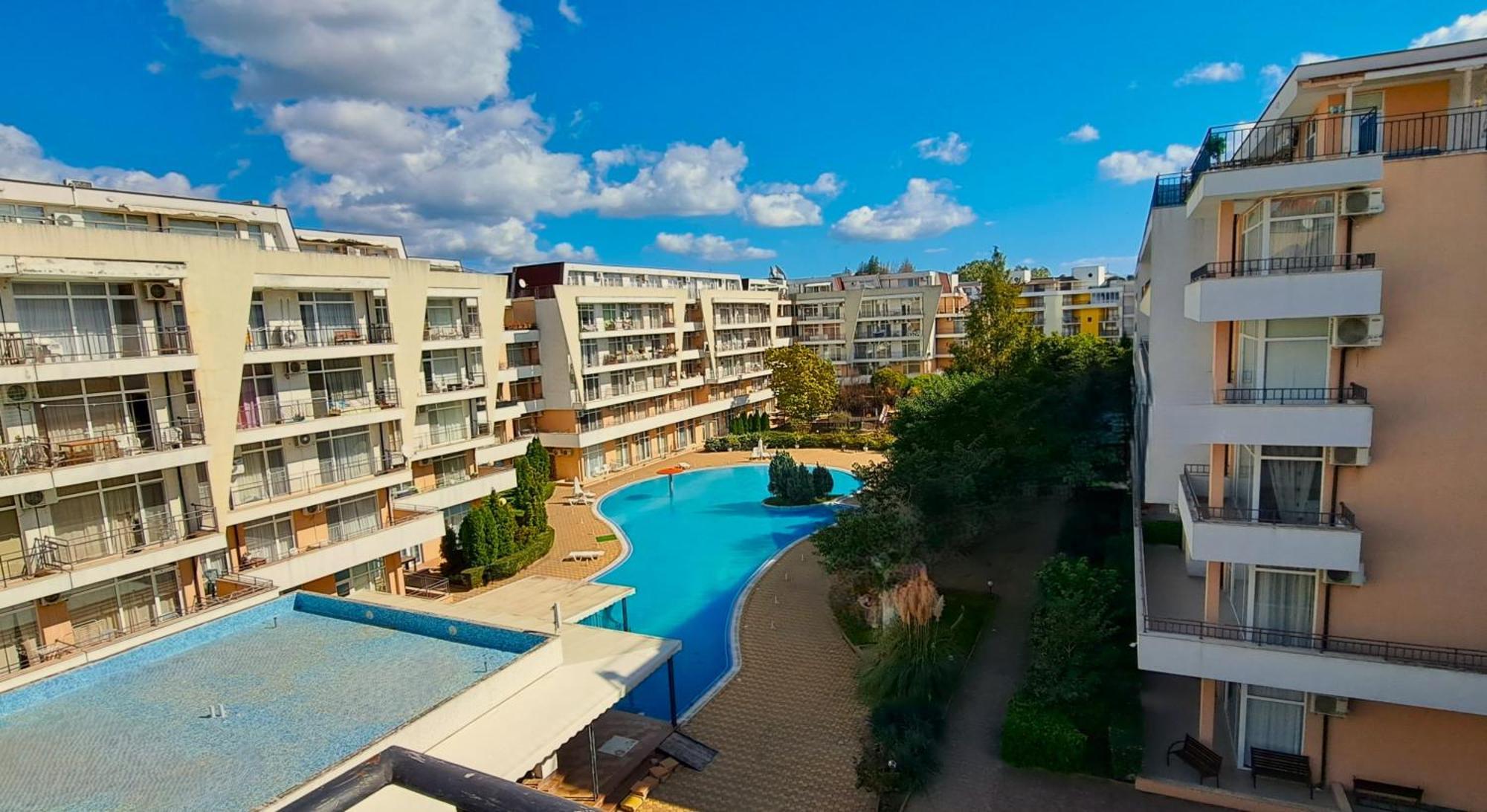 Apartment Daisy Grand Kamelia ซันนีบีช ภายนอก รูปภาพ